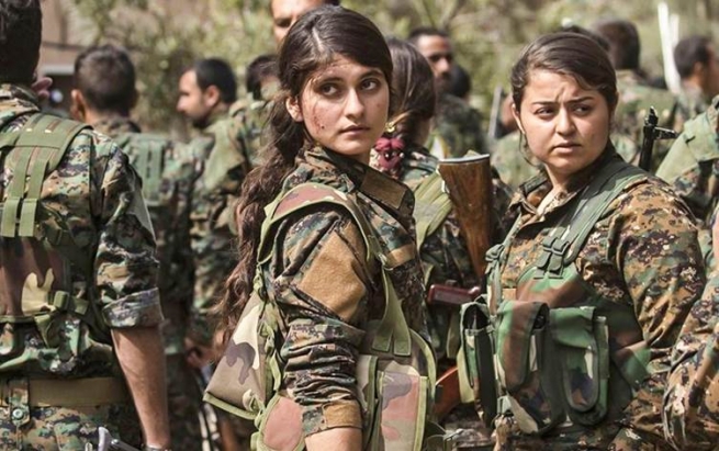 هه‌سه‌ده‌: پابه‌ندی بڕیاره‌كانى كۆمیته‌ى نووسینه‌وه‌ى ده‌ستوورى سووریا نابین